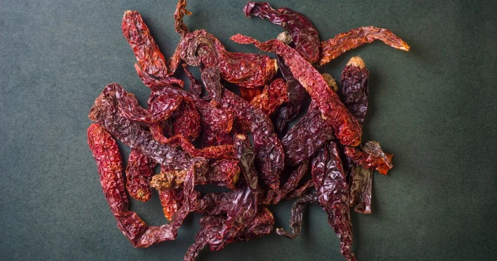 Kashmiri chili All about Heat, Flavor, Uses, Substitutes