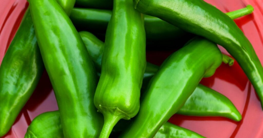 Are anaheim peppers healthy?