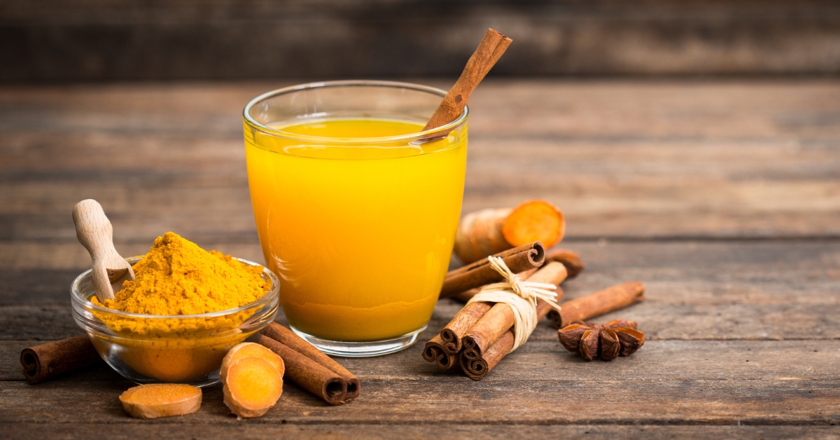 Turmeric drink for faster metabolism