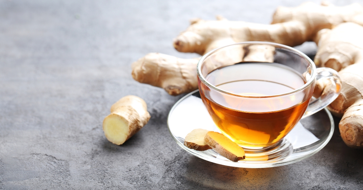 Herbal blend with ginger, dandelion and turmeric